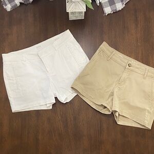 a.n.a Women's White and Khaki Twill Shorts Bundle